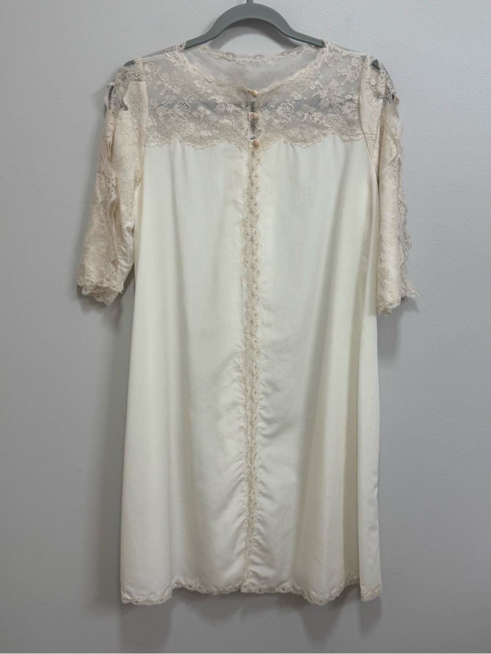 Vintage Christian Dior Ivory Lace & Satin Silk Blend Dressing Robe 70s 80s